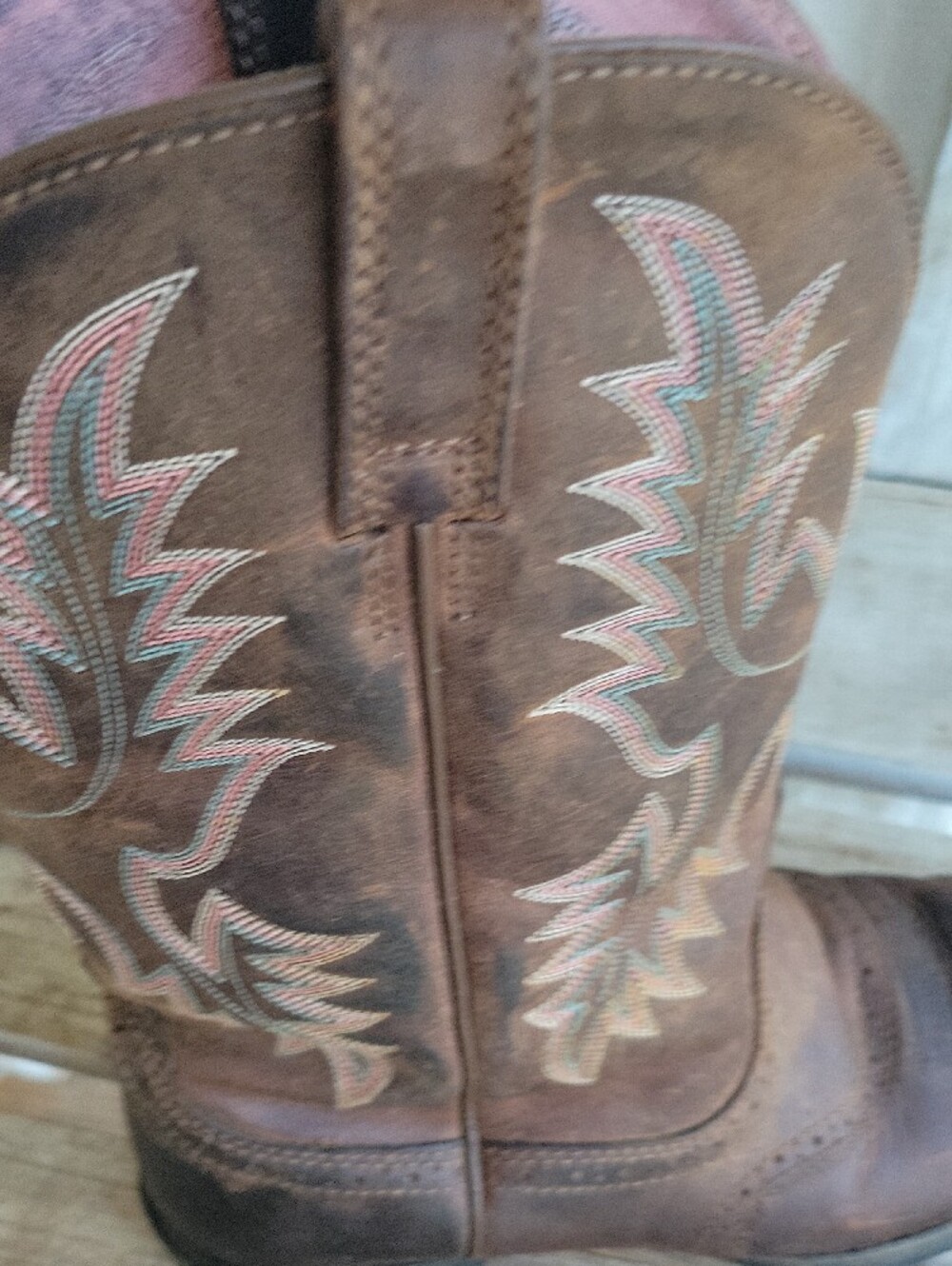 Ariat Brown Leather Cowboy Boots with Pink Lining 10B - Picture 4 of 12
